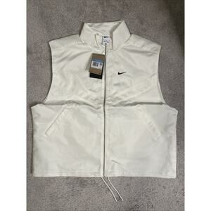 Nike Sportswear Windrunner Sail/black Womens Medium Oversized Fit